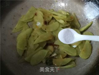 “快手懒人餐”香辣莴笋的做法步骤：6