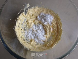 杏仁磅蛋糕的做法步骤：4