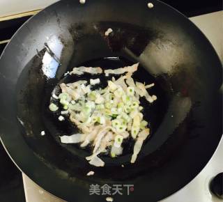 炒绿豆芽的做法步骤：9
