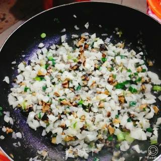 沙葛猪肉煎饼的做法步骤：5
