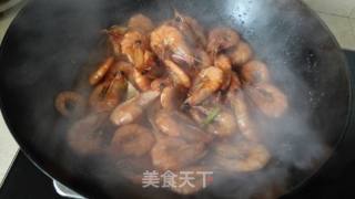 酱烧基尾虾的做法步骤：7