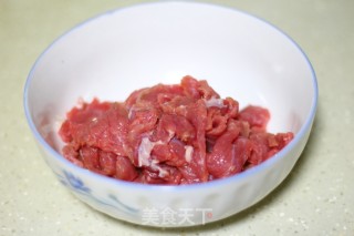 烧饼夹烤肉的做法步骤：2