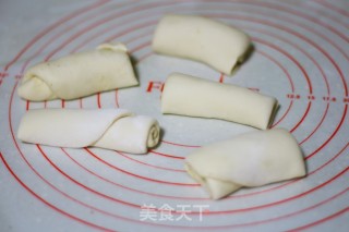 烧饼夹烤肉的做法步骤：8