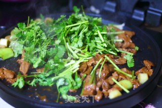 烧饼夹烤肉的做法步骤：15