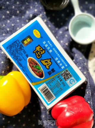 浇汁鸭血的做法步骤：1