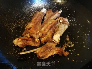 孜然羊排的做法步骤：8