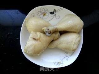 土豆香菇焖鸡腿肉的做法步骤：2