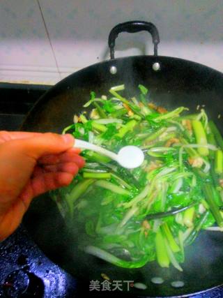 #快手懒人餐#爆炒红菜苔的做法步骤：6