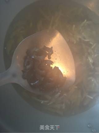 酸辣汤的做法步骤：10