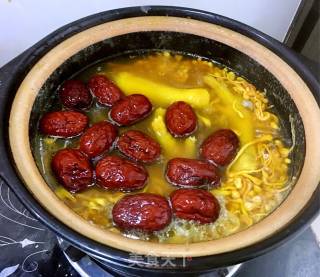 冬季温补-虫草花炖草鸡的做法步骤：5