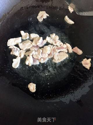 肉炒秋葵的做法步骤：2