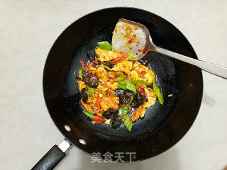 鱼香鸡蛋的做法步骤：10