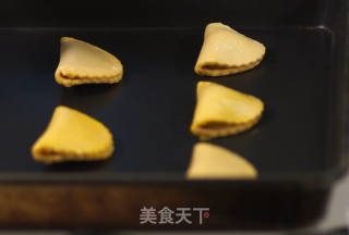 【小森妈妈菜谱】懒人版浓香美味榴莲酥的做法步骤：2