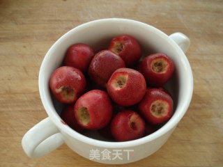 山楂银耳汤的做法步骤：2