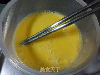 快手懒人餐---土豆鸡蛋煎饼的做法步骤：1
