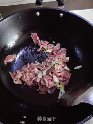 #快手懒人餐#辣炒鸡胗的做法步骤：3