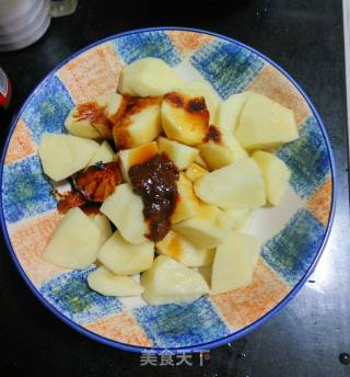 粉蒸土豆的做法步骤：2
