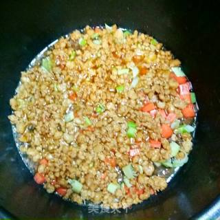 梅菜焖饭的做法步骤：5