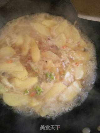 红烧土豆片的做法步骤：3