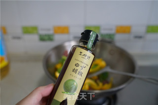 甜肠菜椒小炒的做法步骤：6