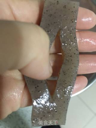 魔芋烧鸭腿的做法步骤：2