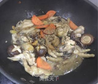 香菇鸡的做法步骤：10