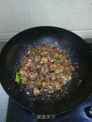 香辣可口的＂酸菜鸡＂的做法步骤：9