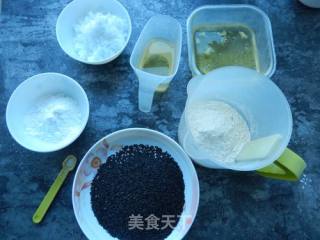 芝麻薄脆的做法步骤：1