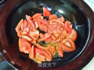 西红柿鸡蛋腐皮汤的做法步骤：5