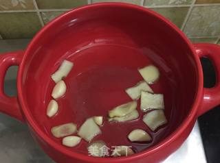 坤博砂锅姜蒜生焗鱼的做法步骤：5