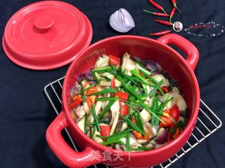 坤博砂锅姜蒜生焗鱼的做法步骤：16