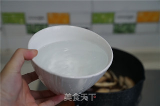 蘑菇时蔬汤的做法步骤：4