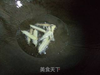 糖醋巴沙鱼的做法步骤：1