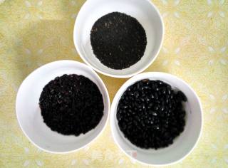 黑豆豆浆的做法步骤：1