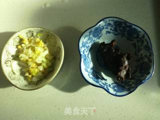 豆豉鲮鱼油麦菜-快手懒人菜的做法步骤：3