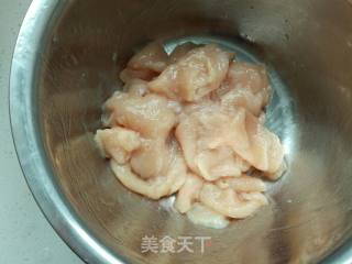 番茄浓汤汆肉片的做法步骤：4