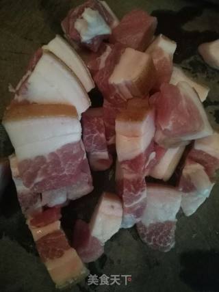 糖醋五花肉焖豆腐的做法步骤：1