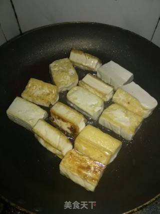 糖醋五花肉焖豆腐的做法步骤：3