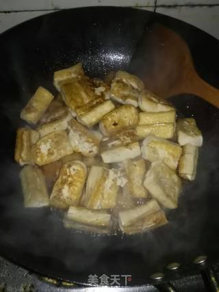糖醋五花肉焖豆腐的做法步骤：9