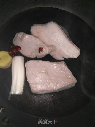 雪里红扣肉的做法步骤：3