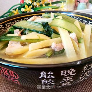 二白菜炖土豆条的做法步骤：6