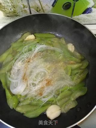 丝瓜虾仁金丝蛋的做法步骤：13