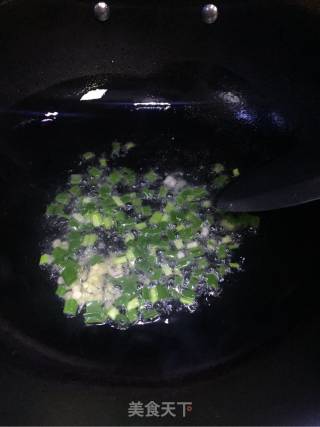 雪里蕻炒南极磷虾的做法步骤：3