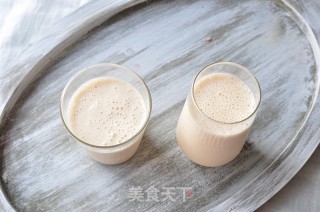 香蕉黄桃奶昔的做法步骤：8