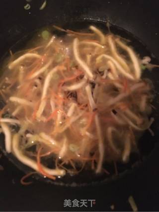 海鲜肉丸面的做法步骤：8