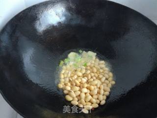 海带黄豆瘦肉汤的做法步骤：8