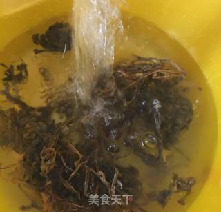 海带煎蛋的做法步骤：2