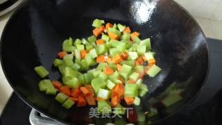炒鸡丁的做法步骤：8