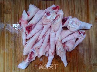 泡椒凤爪的做法步骤：2
