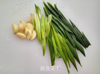 回锅肉的做法步骤：3